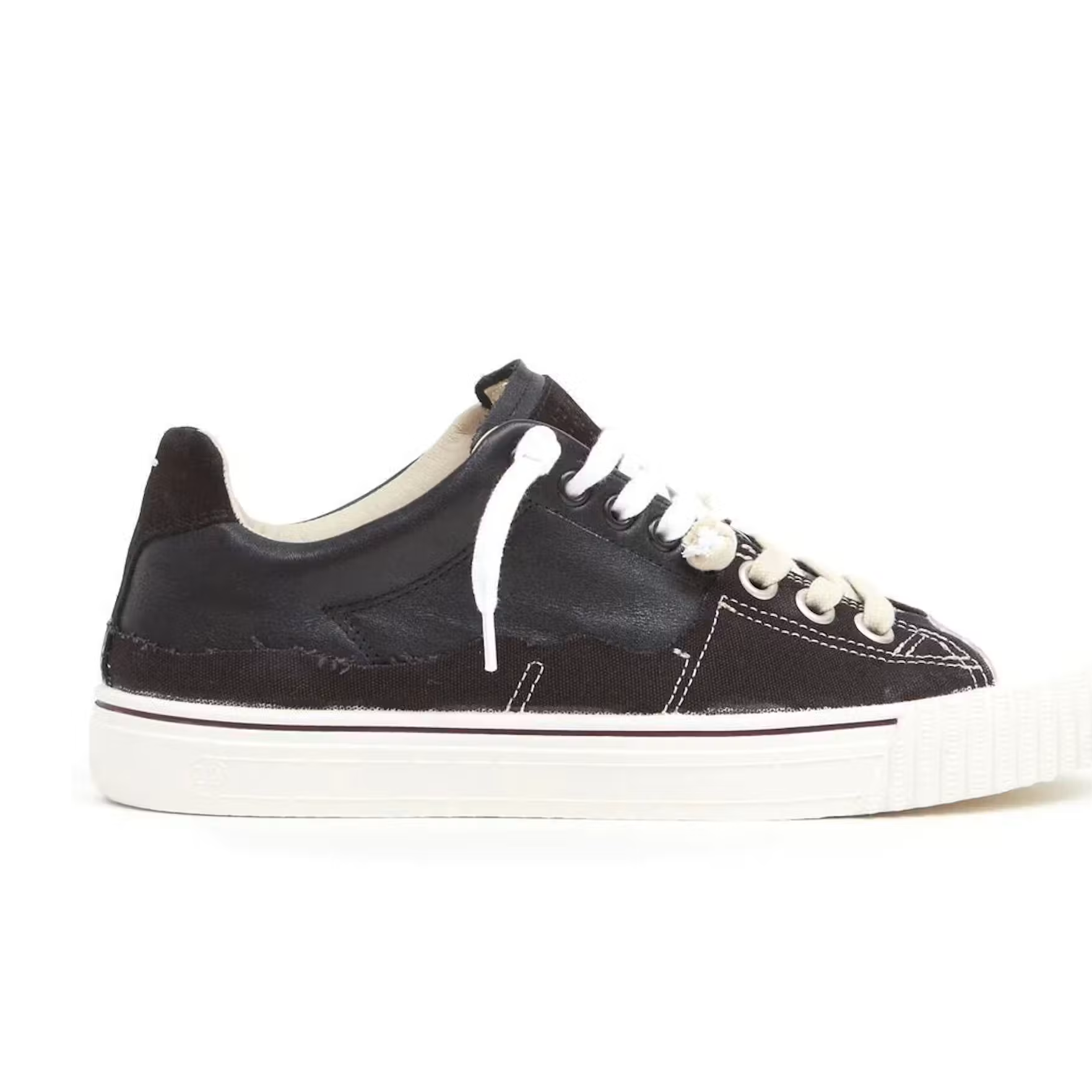 Maison Margiela New Evolution Black
